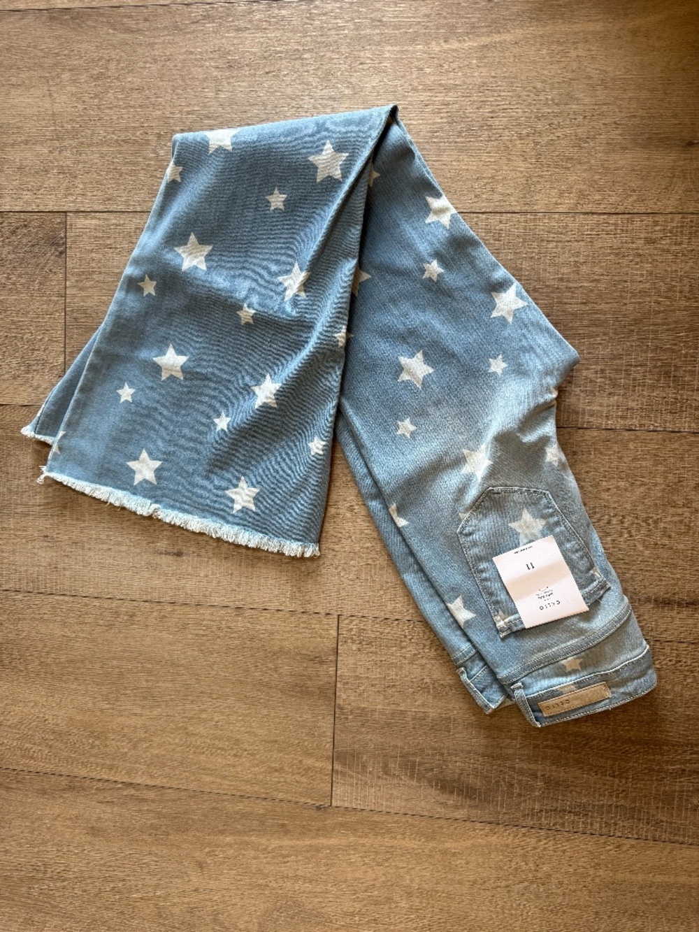 High Rise Star Fit Flare Jean with Front Pockets